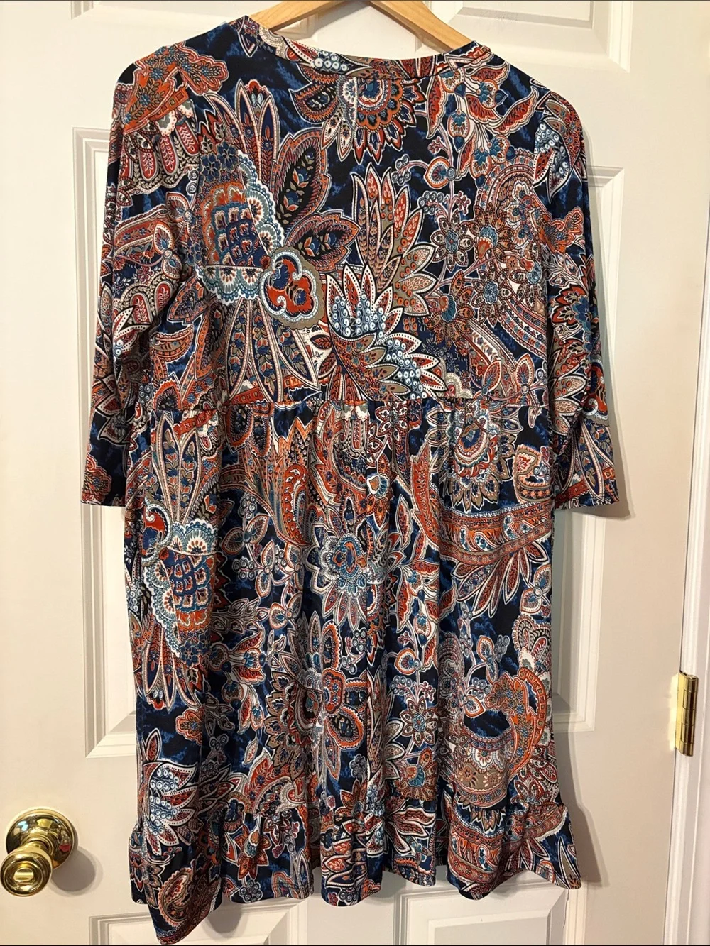 Sew in Love V-neck Paisley Dress Small - Picture 3 of 12